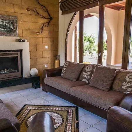 Luxury Delfini Villa *