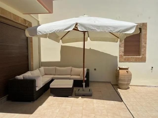 فيلة Luxury Delfini *