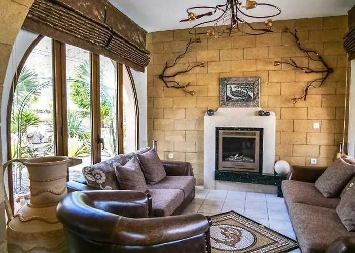 Luxury Delfini Villa *