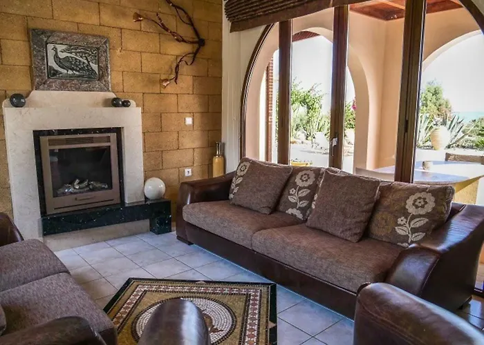 Luxury Delfini Villa *